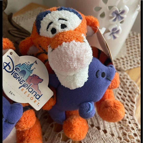 Disneyland Resort Tigger Bath Buddy - Picture 4 of 5